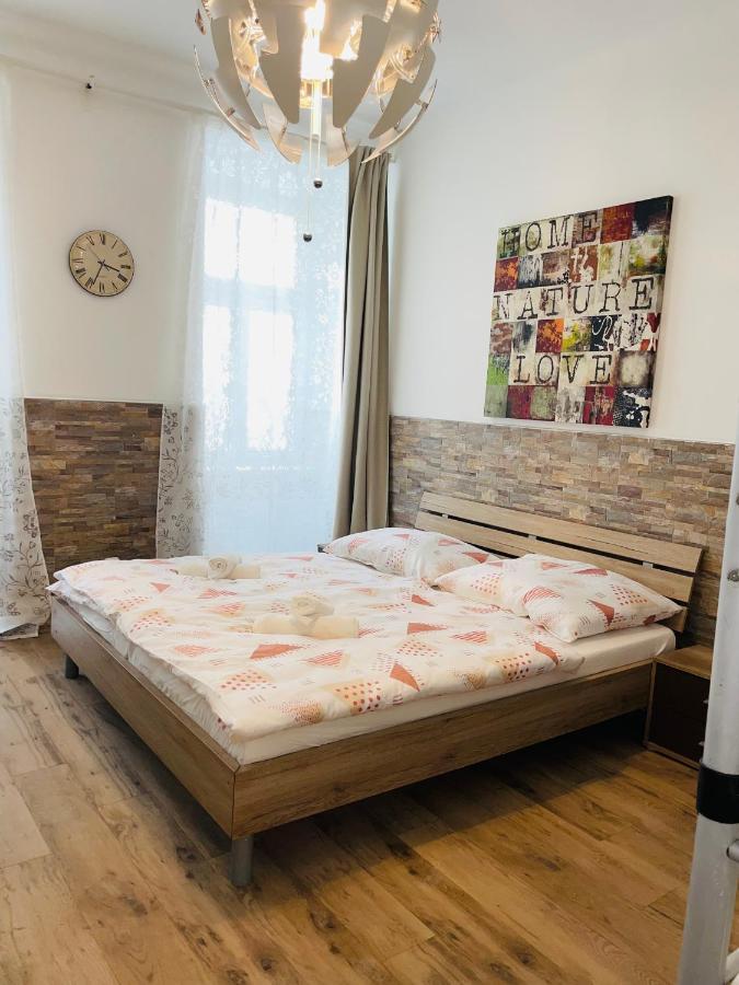 Flatprovider Hp Apartment Viena Exterior foto