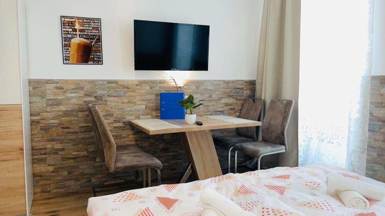Flatprovider Hp Apartment Viena Exterior foto