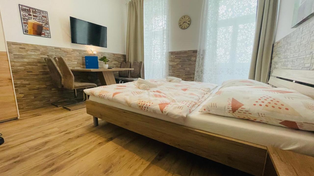 Flatprovider Hp Apartment Viena Exterior foto